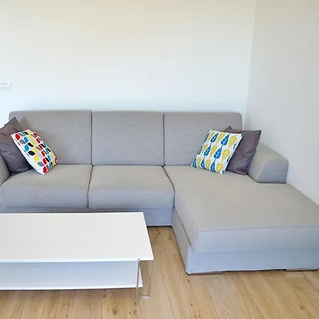 Апартаменты The Blue - / View Modern Near Olmo