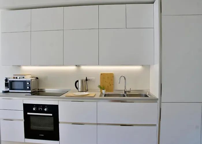 The Blue - / View Modern Near Olmo *