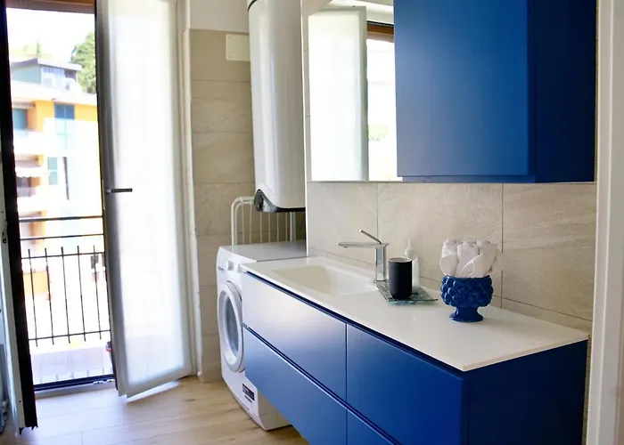 The Blue - / View Modern Near Olmo Daire