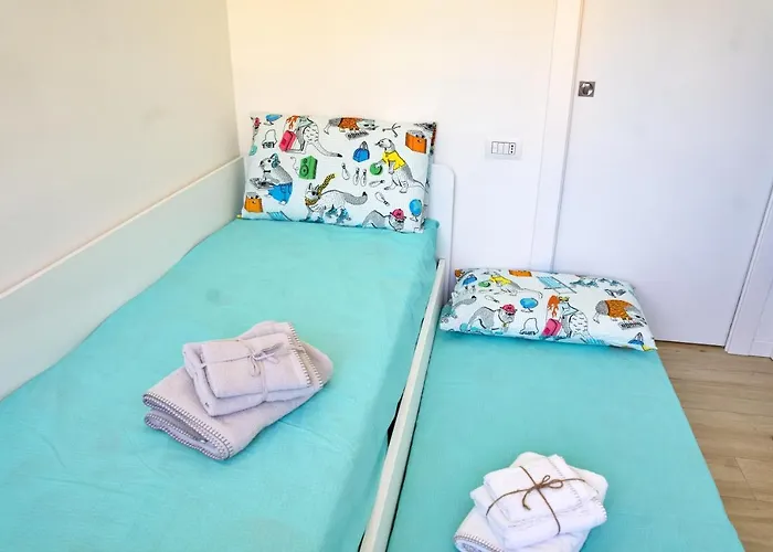 The Blue - / View Modern Near Olmo