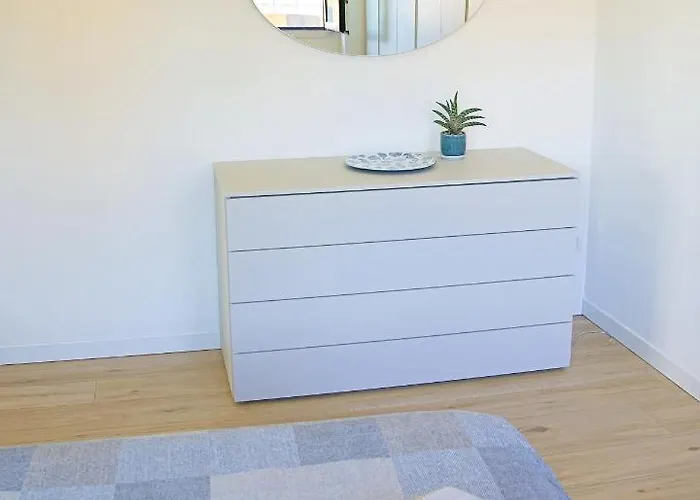 The Blue - / View Modern Near Olmo Como